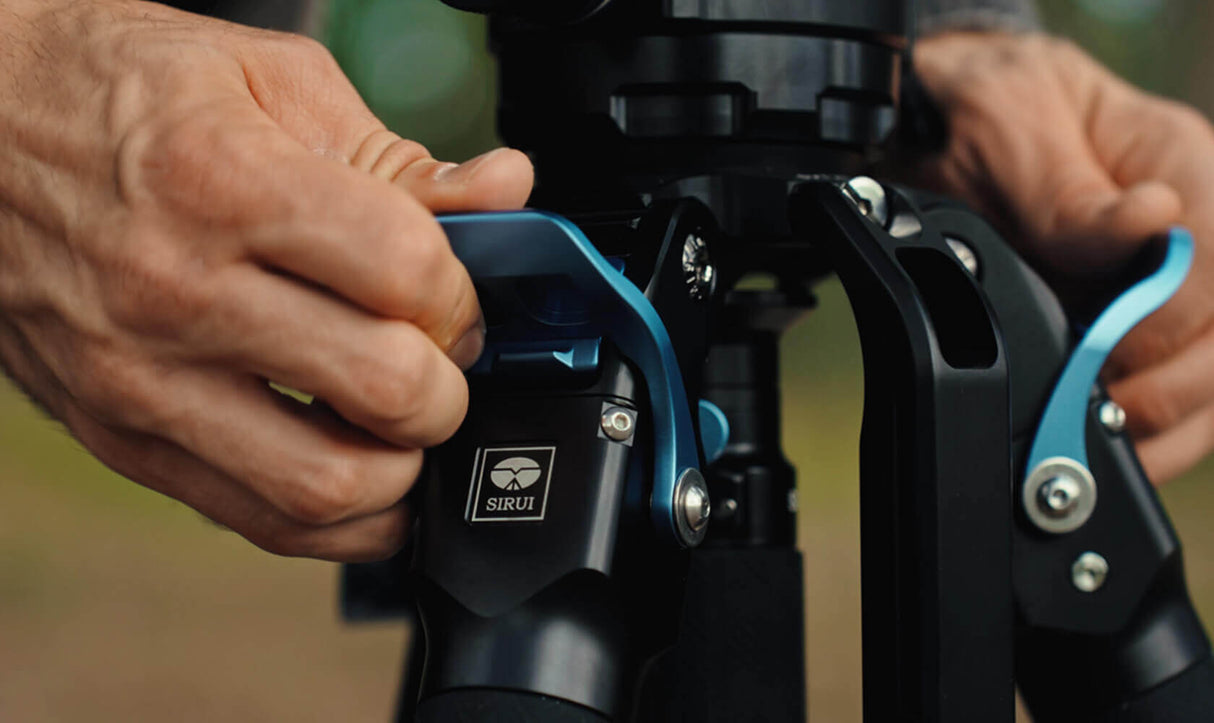 SIRUI SVT75 One-Step Height Adjustment Video Tripod