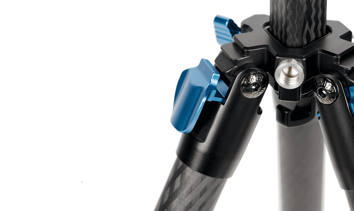 SIRUI Waterproof Carbon Fiber Tripod ST-124/125 (VA-5 head not included) 11