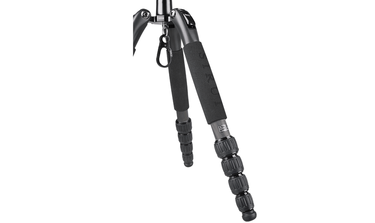 Sirui T-0S Series Travel Tripod with B-00 Ball Head (Black, Carbon Fiber) T-025SK+B-00K 6