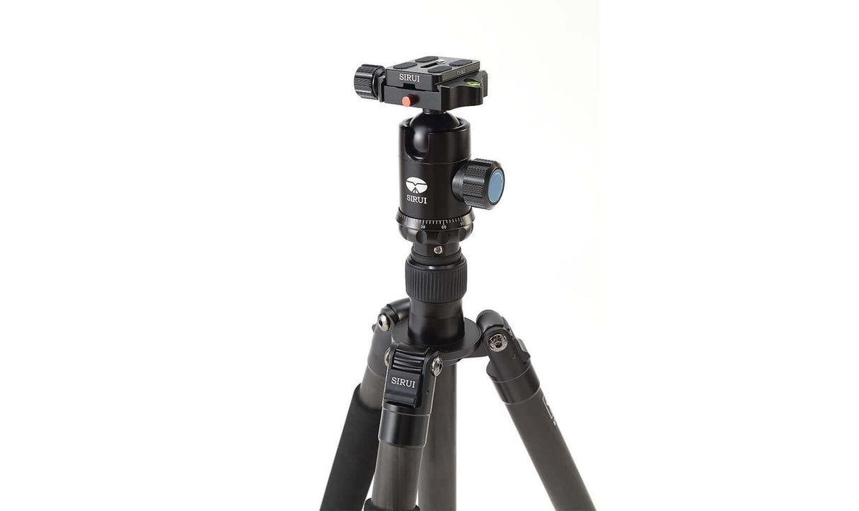SIRUI ET-2204 Carbon Fiber Tripod with E-20 Ball Head 2