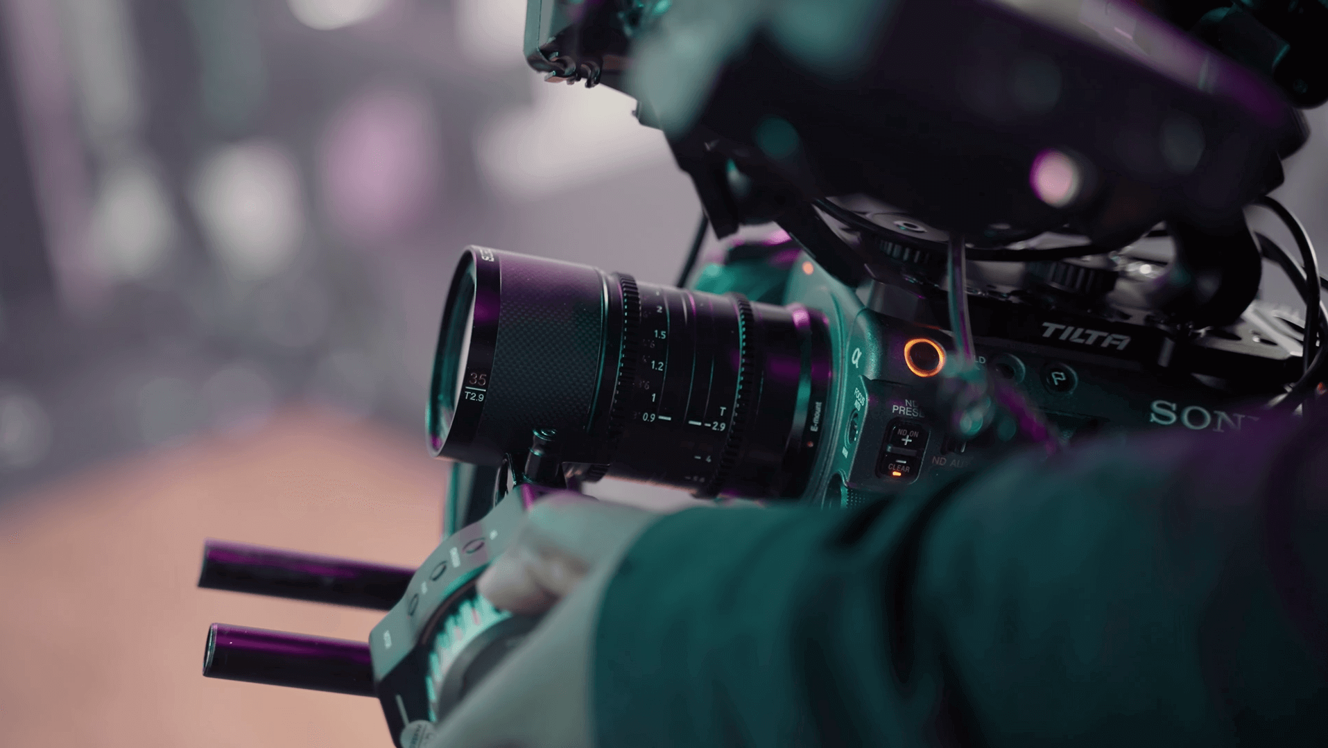 Sirui 35mm Anamorphic for the Sony FX6/ FX30 Get the Hollywood Look