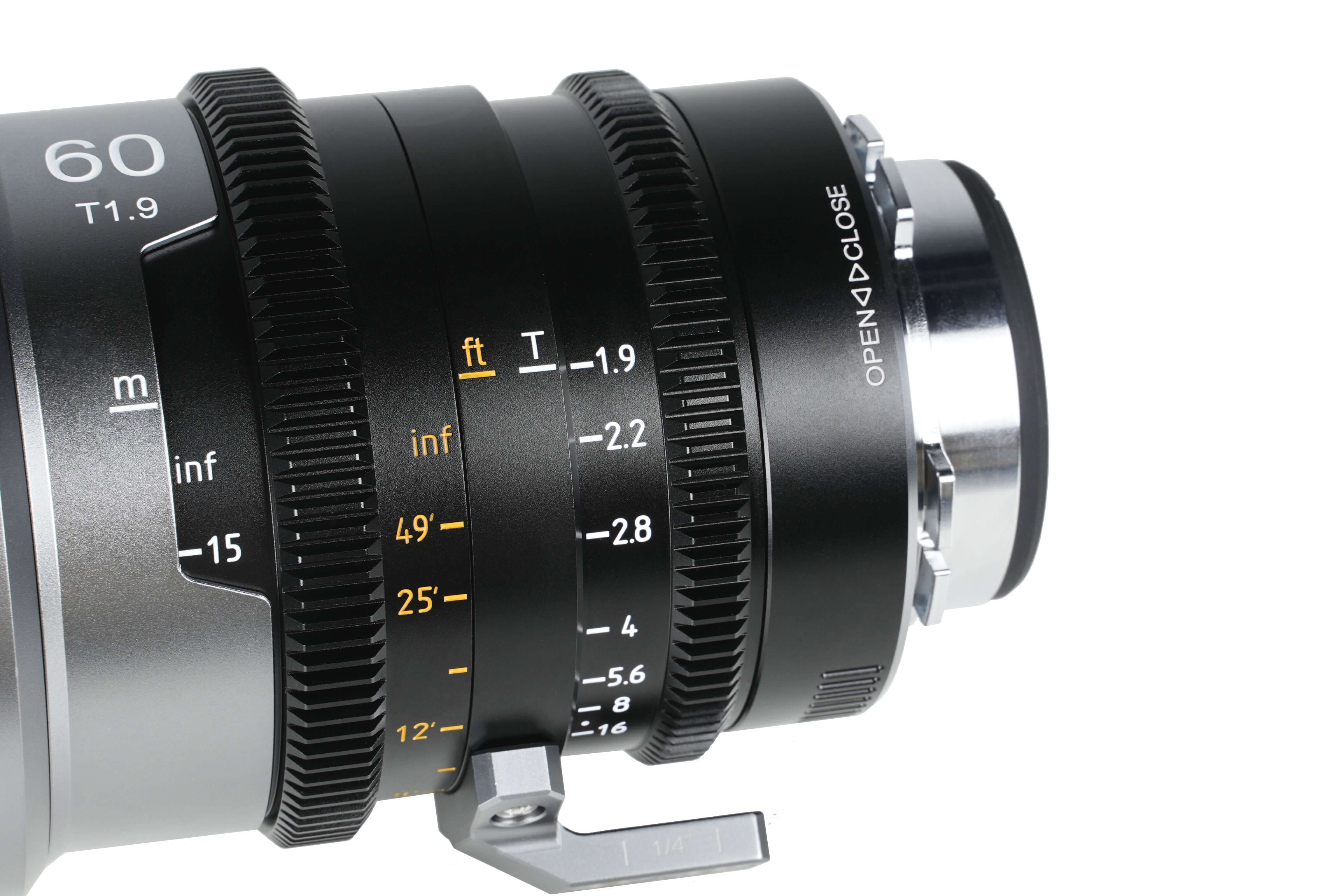 SIRUI 1.5x T1.9 IronStar Series Anamorphic Full Frame Cine Lens detailed view showing focus and aperture settings.